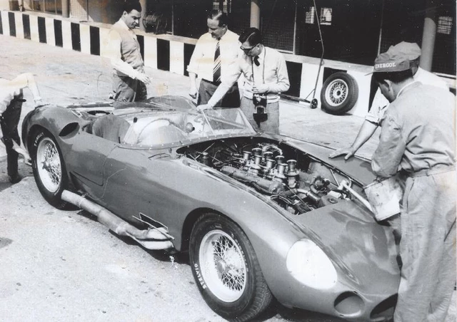 214-450s-monza57